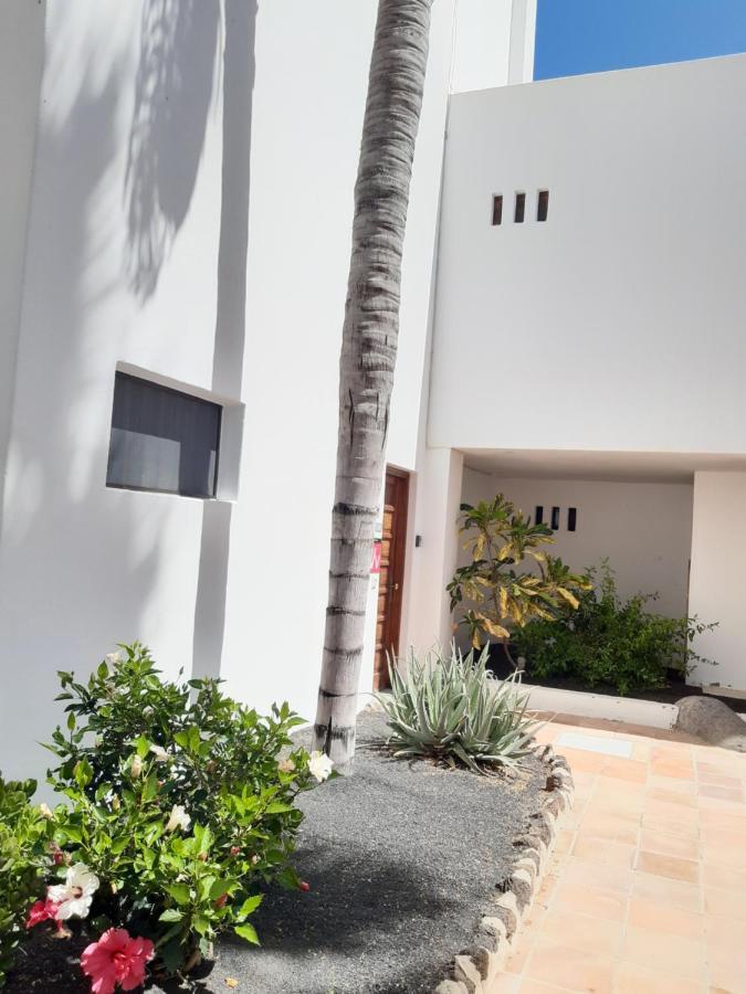 El Gueco Holiday Apartment Costa Teguise Dış mekan fotoğraf